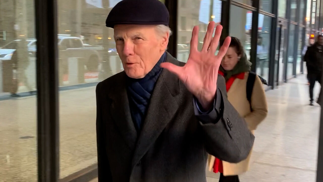 TCS - Former Illinois House Speaker Michael Madigan outside the federal court building in Chicago Dec. 4, 2024